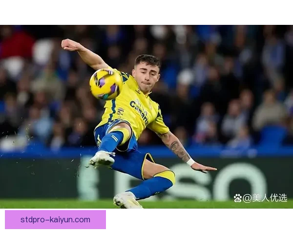 比利亚雷亚尔更衣室状态回暖，球队士气提升备受关注