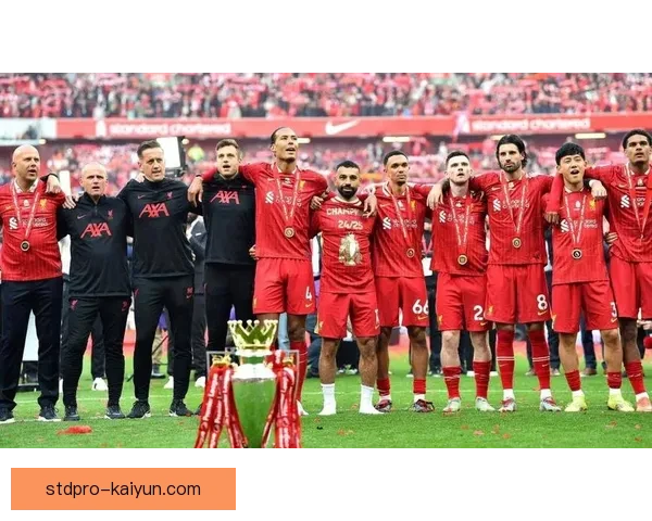 埃泽近期表现稳健，助力球队在英超赛场竞争力增强